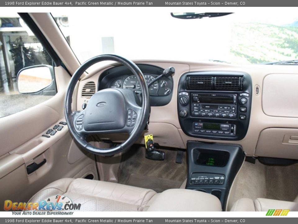 1998 Ford Explorer Eddie Bauer 4x4 Pacific Green Metallic / Medium Prairie Tan Photo #14