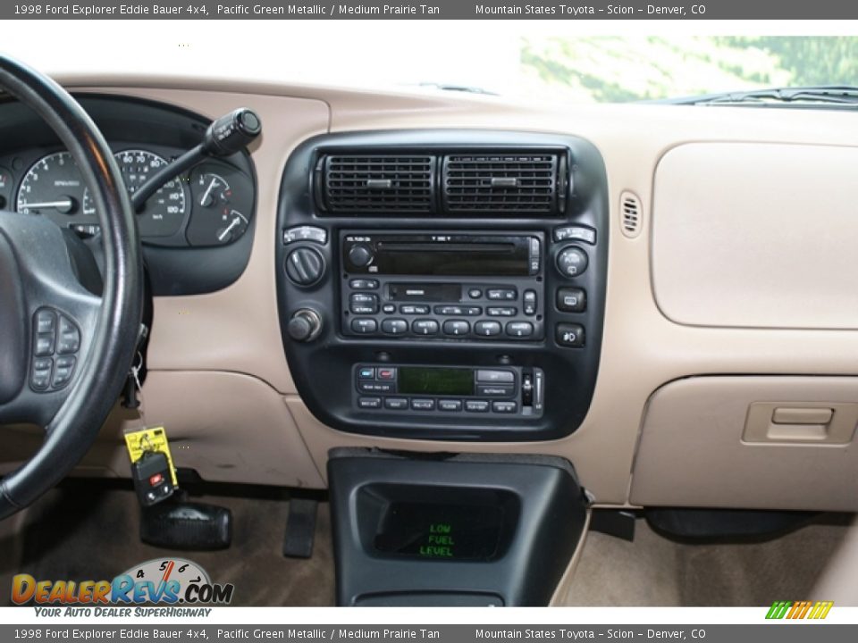 1998 Ford Explorer Eddie Bauer 4x4 Pacific Green Metallic / Medium Prairie Tan Photo #16