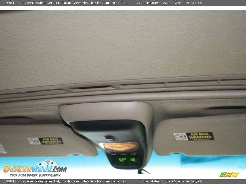 1998 Ford Explorer Eddie Bauer 4x4 Pacific Green Metallic / Medium Prairie Tan Photo #17