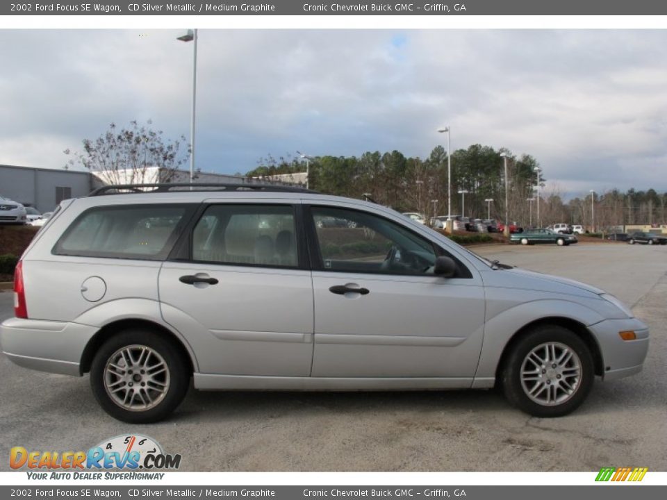 2002 Ford Focus SE Wagon CD Silver Metallic / Medium Graphite Photo #8