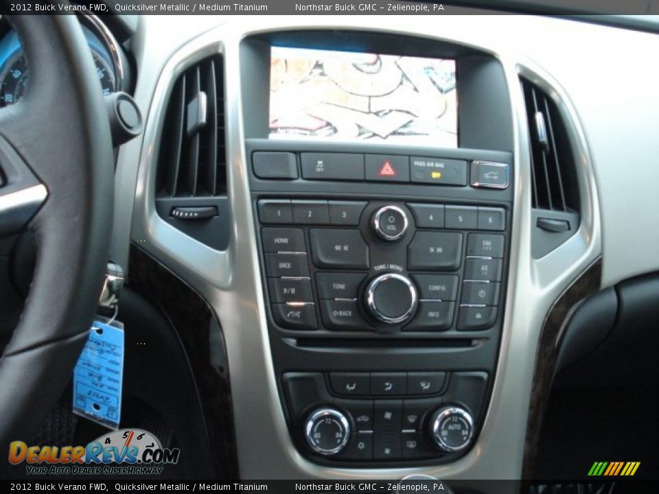 2012 Buick Verano FWD Quicksilver Metallic / Medium Titanium Photo #17