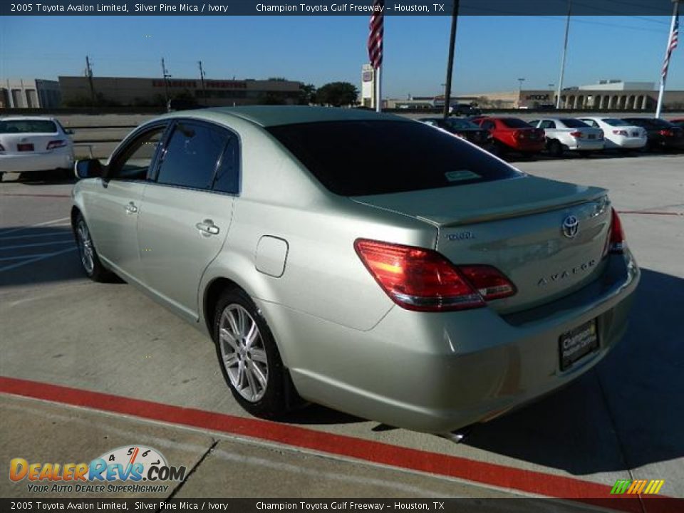 2005 Toyota Avalon Limited Silver Pine Mica / Ivory Photo #5