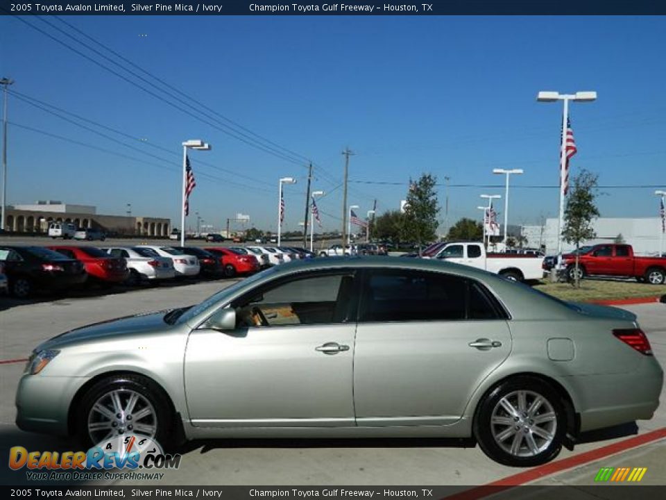 2005 Toyota Avalon Limited Silver Pine Mica / Ivory Photo #6