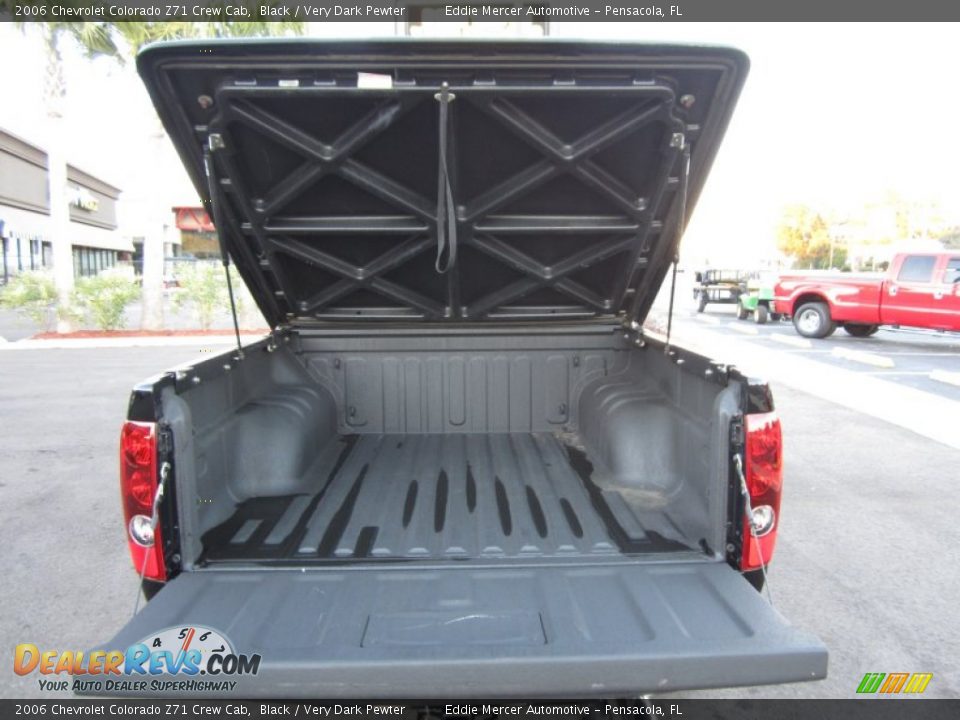 2006 Chevrolet Colorado Z71 Crew Cab Black / Very Dark Pewter Photo #30