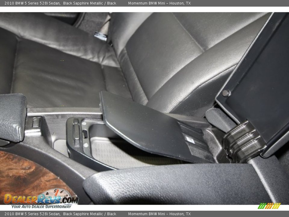 2010 BMW 5 Series 528i Sedan Black Sapphire Metallic / Black Photo #29