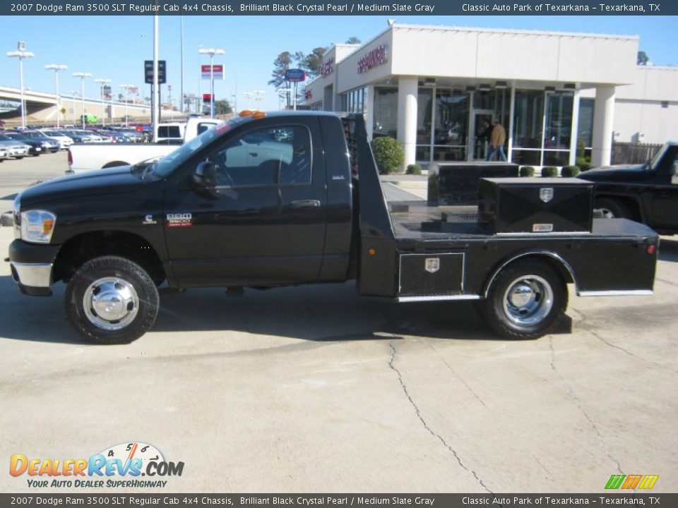 2007 Dodge Ram 3500 SLT Regular Cab 4x4 Chassis Brilliant Black Crystal Pearl / Medium Slate Gray Photo #2