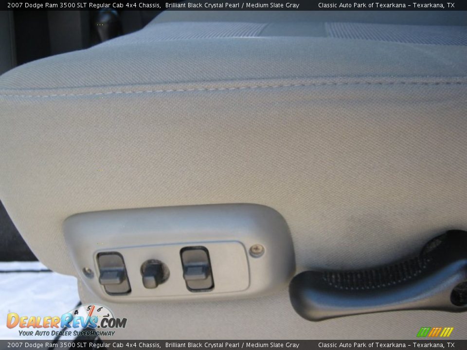 2007 Dodge Ram 3500 SLT Regular Cab 4x4 Chassis Brilliant Black Crystal Pearl / Medium Slate Gray Photo #14