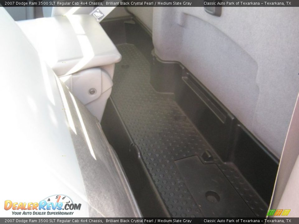 2007 Dodge Ram 3500 SLT Regular Cab 4x4 Chassis Brilliant Black Crystal Pearl / Medium Slate Gray Photo #15