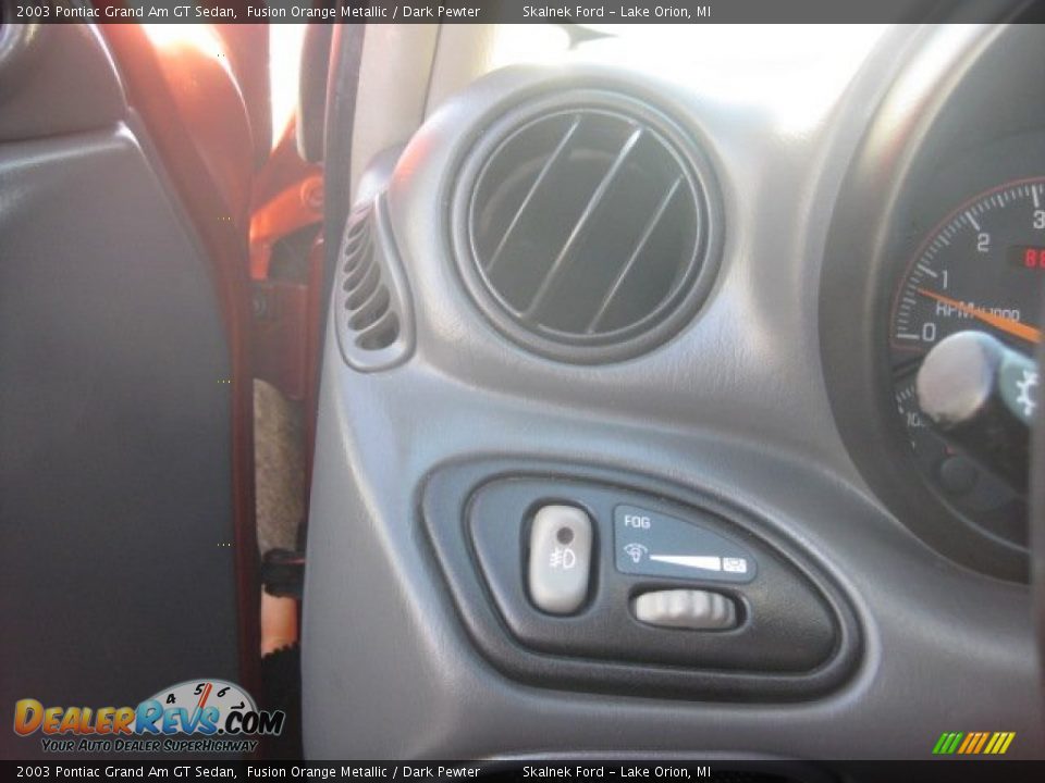 2003 Pontiac Grand Am GT Sedan Fusion Orange Metallic / Dark Pewter Photo #24