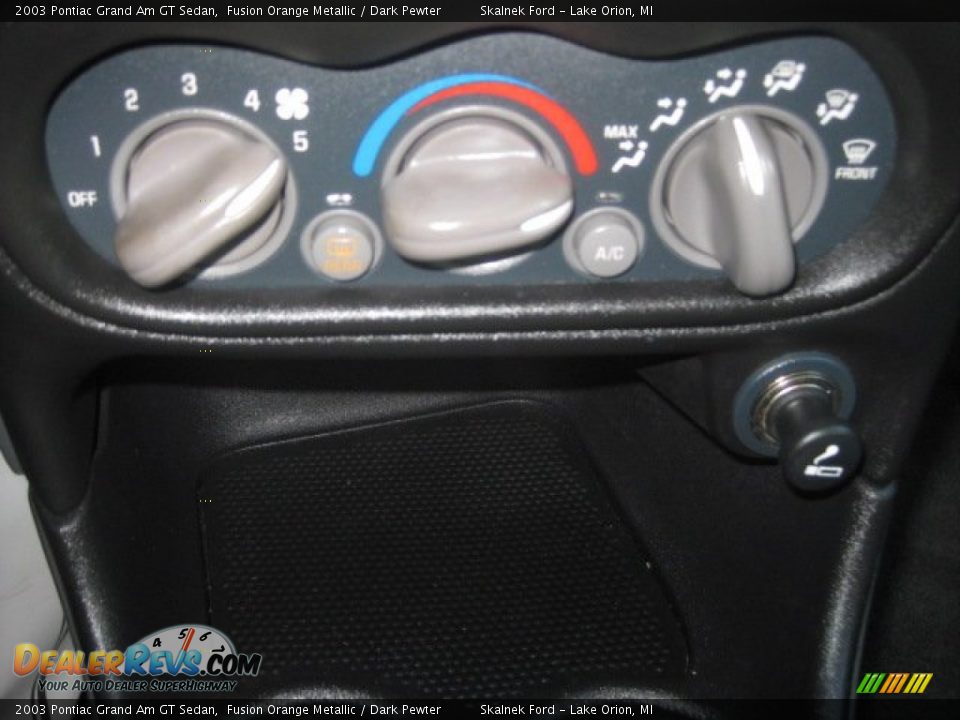2003 Pontiac Grand Am GT Sedan Fusion Orange Metallic / Dark Pewter Photo #28