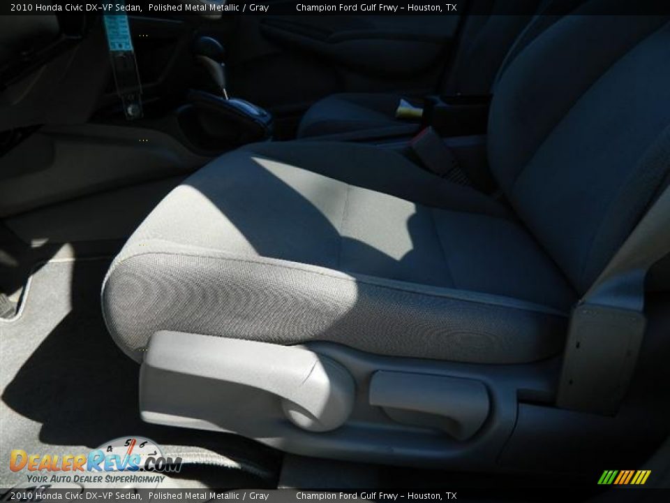 2010 Honda Civic DX-VP Sedan Polished Metal Metallic / Gray Photo #17