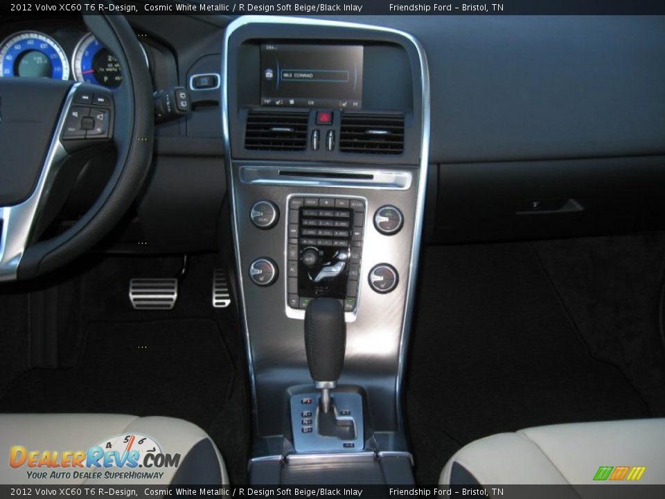 2012 Volvo XC60 T6 R-Design Cosmic White Metallic / R Design Soft Beige/Black Inlay Photo #23