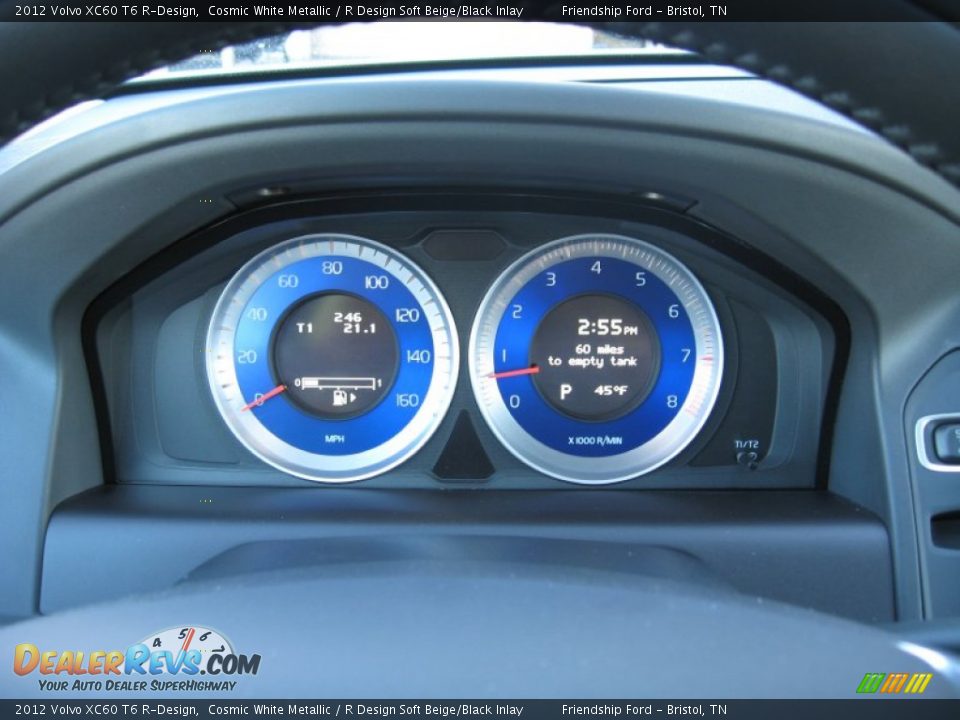2012 Volvo XC60 T6 R-Design Cosmic White Metallic / R Design Soft Beige/Black Inlay Photo #28