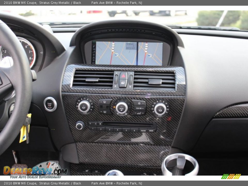 Controls of 2010 BMW M6 Coupe Photo #18