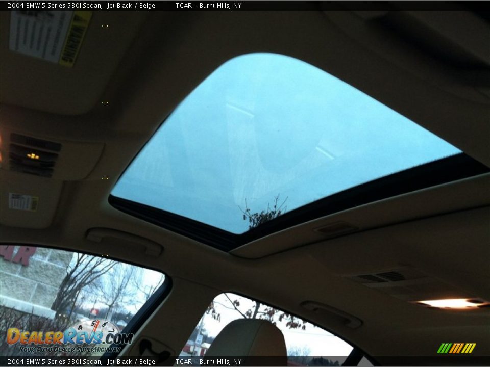 2004 BMW 5 Series 530i Sedan Jet Black / Beige Photo #10