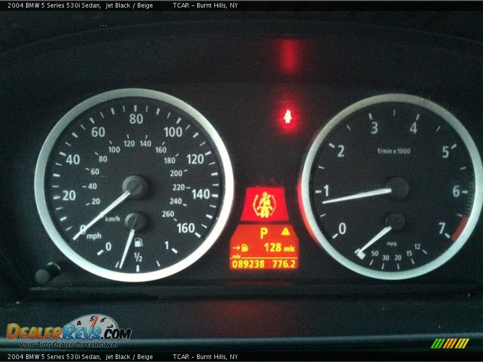 2004 BMW 5 Series 530i Sedan Jet Black / Beige Photo #12