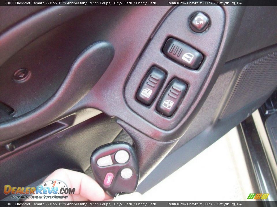 Keys of 2002 Chevrolet Camaro Z28 SS 35th Anniversary Edition Coupe Photo #5