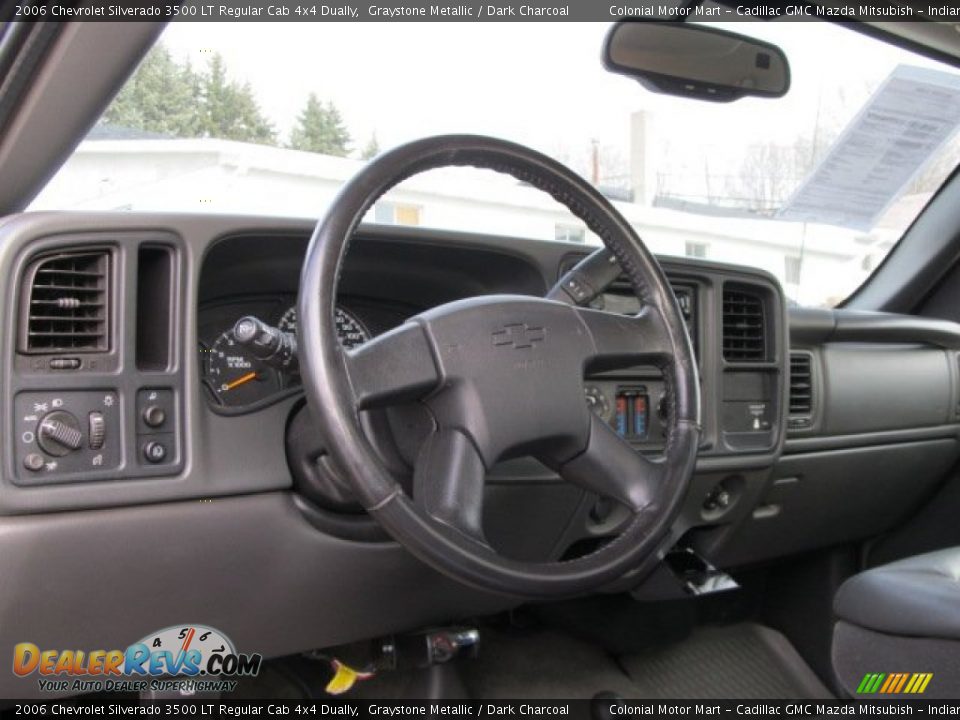 Dashboard of 2006 Chevrolet Silverado 3500 LT Regular Cab 4x4 Dually Photo #9