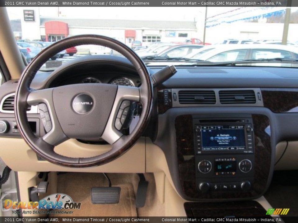 2011 GMC Yukon Denali AWD White Diamond Tintcoat / Cocoa/Light Cashmere Photo #14