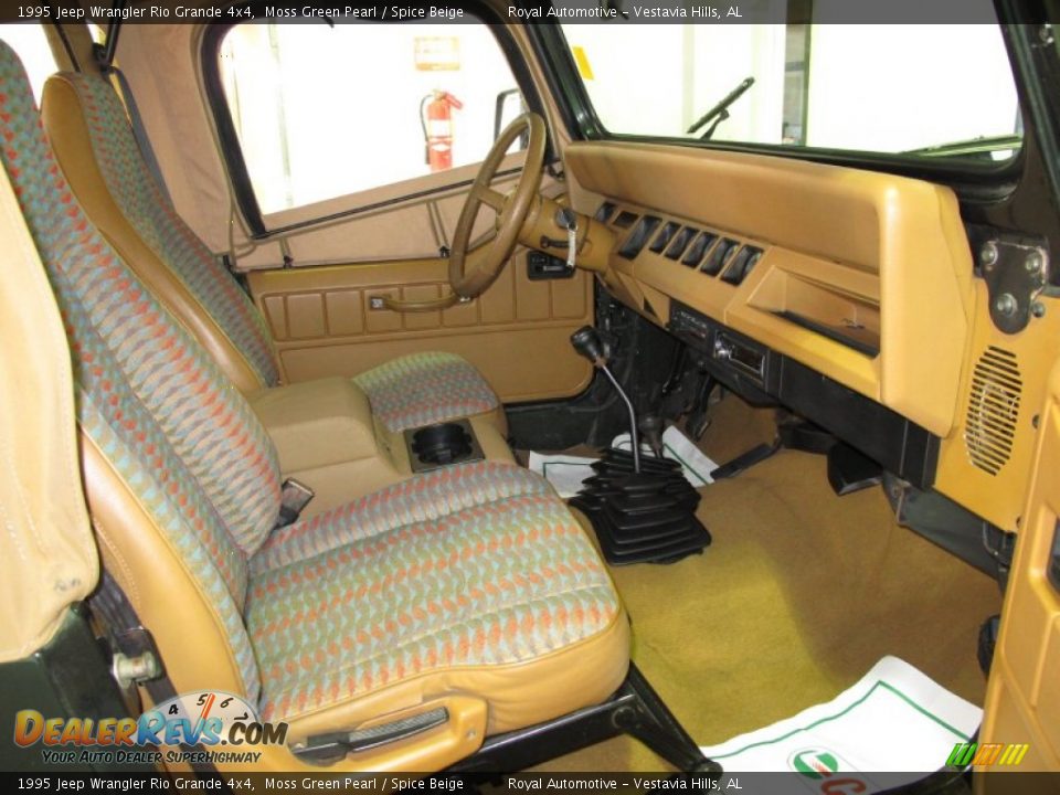 1995 Jeep Wrangler Rio Grande 4x4 Moss Green Pearl / Spice Beige Photo #9