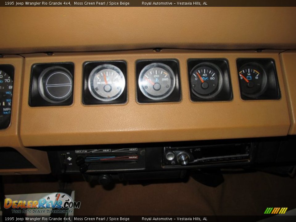 1995 Jeep Wrangler Rio Grande 4x4 Moss Green Pearl / Spice Beige Photo #13