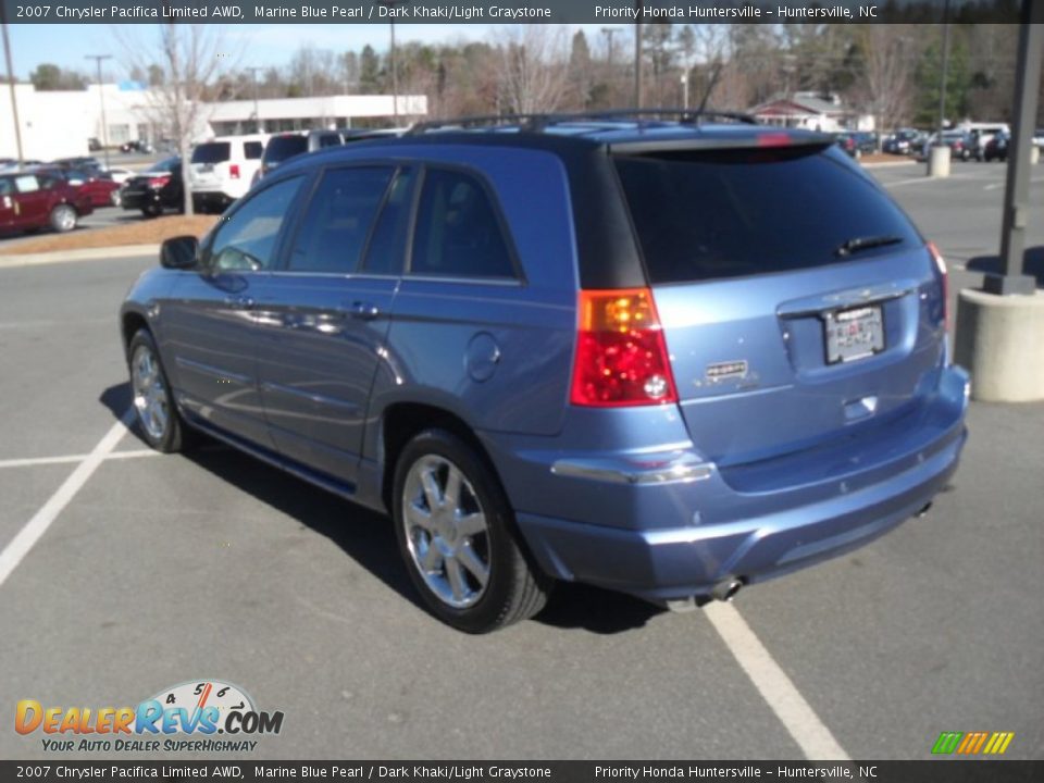 2007 Chrysler Pacifica Limited AWD Marine Blue Pearl / Dark Khaki/Light Graystone Photo #4