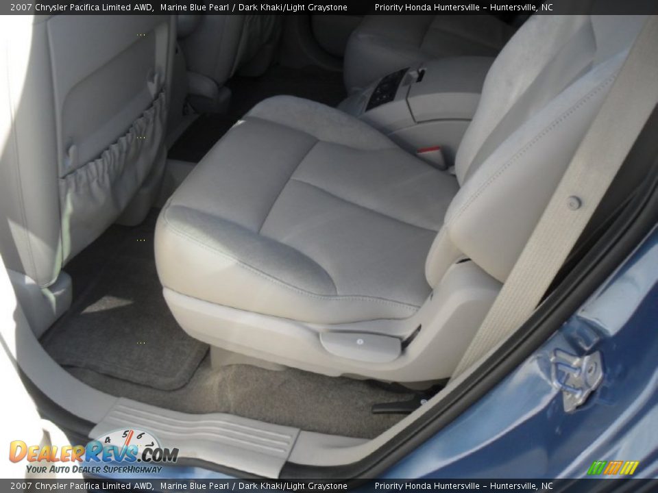 2007 Chrysler Pacifica Limited AWD Marine Blue Pearl / Dark Khaki/Light Graystone Photo #15