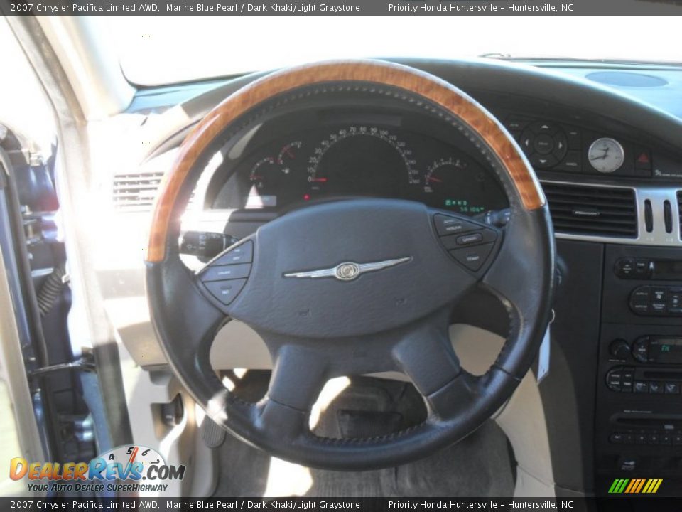 2007 Chrysler Pacifica Limited AWD Steering Wheel Photo #16