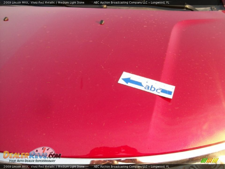 2009 Lincoln MKX Vivid Red Metallic / Medium Light Stone Photo #18