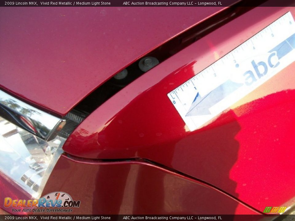 2009 Lincoln MKX Vivid Red Metallic / Medium Light Stone Photo #20