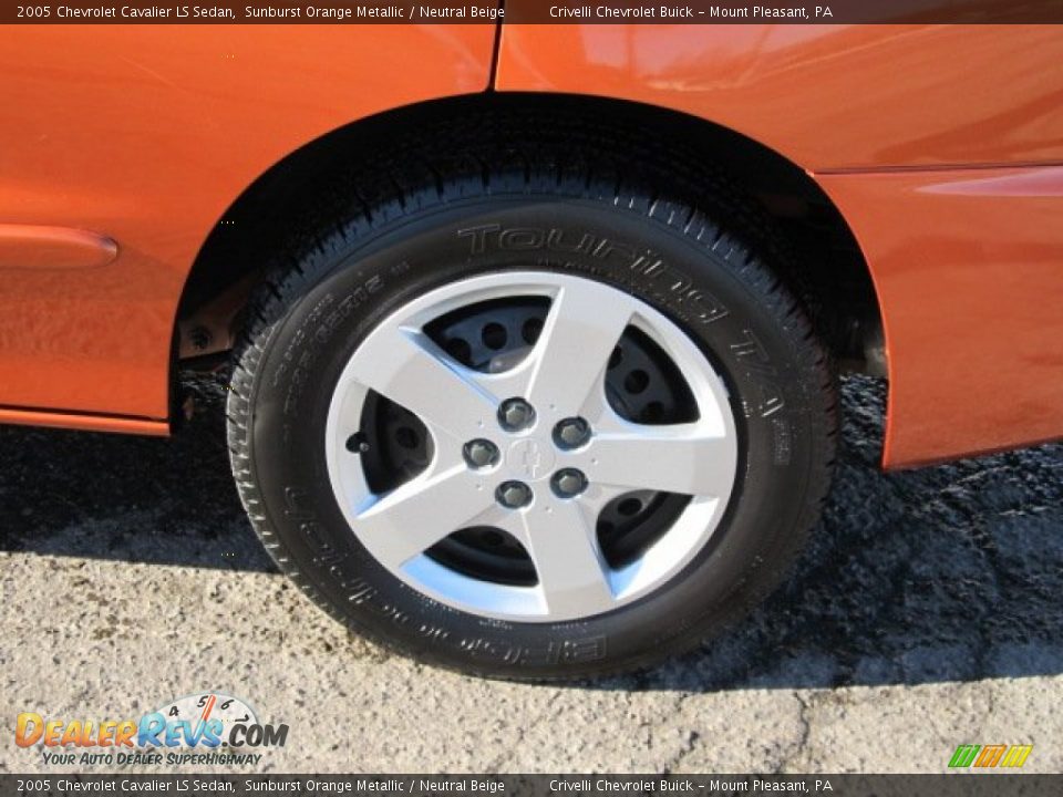 2005 Chevrolet Cavalier LS Sedan Wheel Photo #3