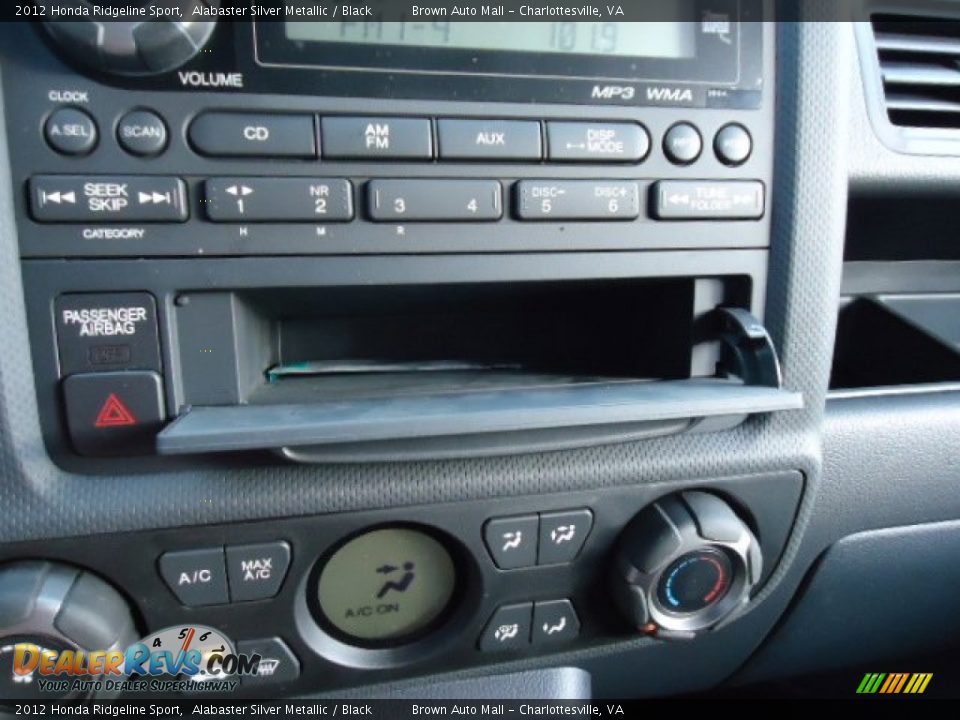 Controls of 2012 Honda Ridgeline Sport Photo #25