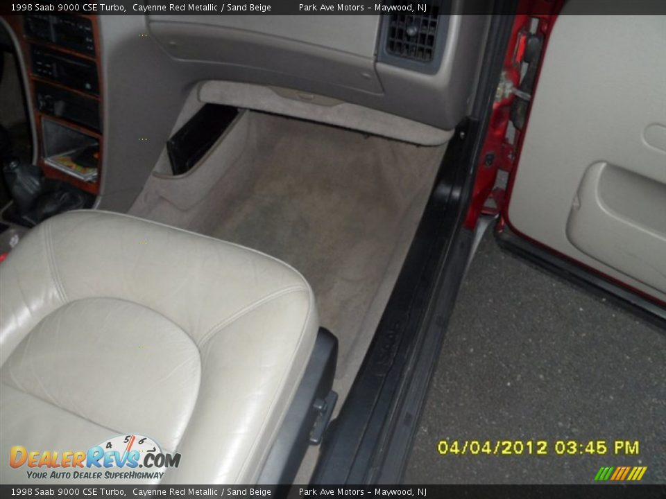 1998 Saab 9000 CSE Turbo Cayenne Red Metallic / Sand Beige Photo #8
