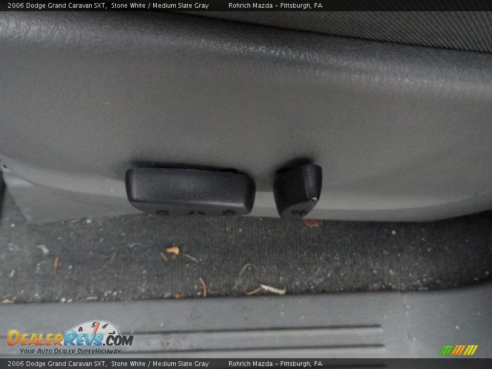 2006 Dodge Grand Caravan SXT Stone White / Medium Slate Gray Photo #15