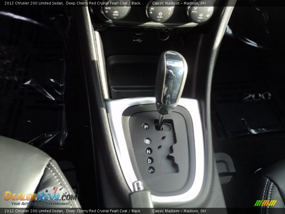 2012 Chrysler 200 Limited Sedan Deep Cherry Red Crystal Pearl Coat / Black Photo #9