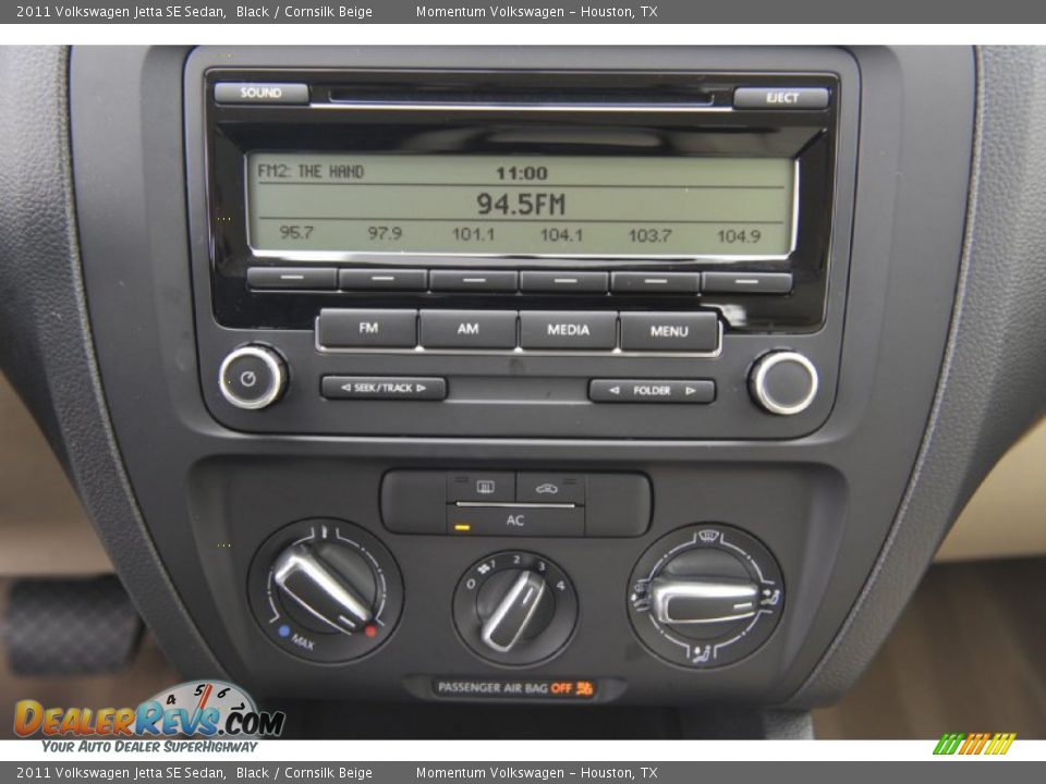 2011 Volkswagen Jetta SE Sedan Black / Cornsilk Beige Photo #18