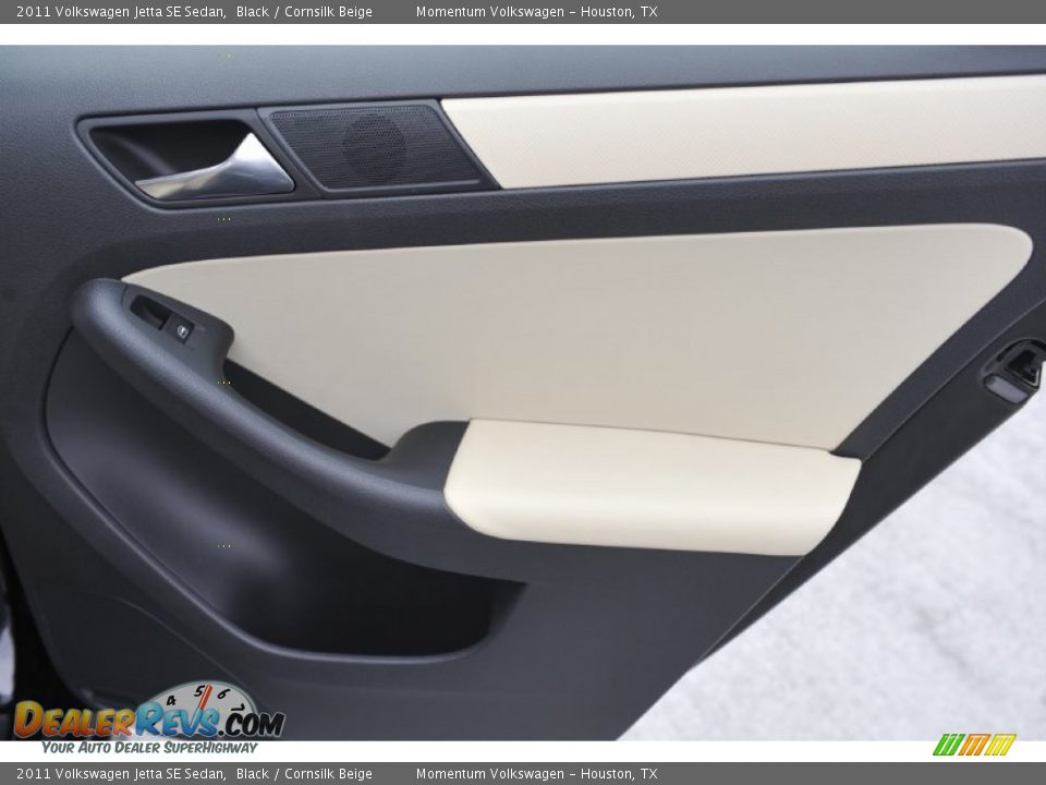 2011 Volkswagen Jetta SE Sedan Black / Cornsilk Beige Photo #28