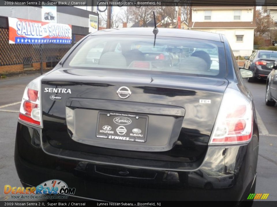 2009 Nissan Sentra 2.0 Super Black / Charcoal Photo #2