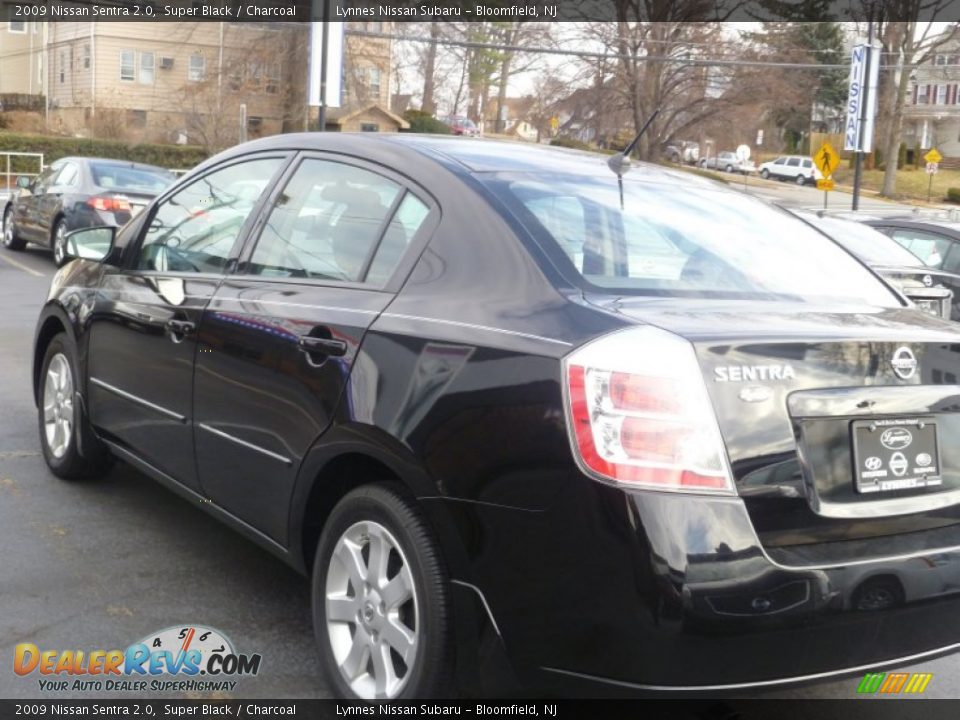 2009 Nissan Sentra 2.0 Super Black / Charcoal Photo #4