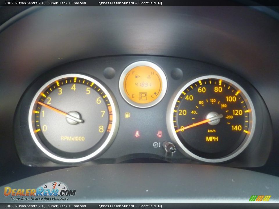 2009 Nissan Sentra 2.0 Super Black / Charcoal Photo #9