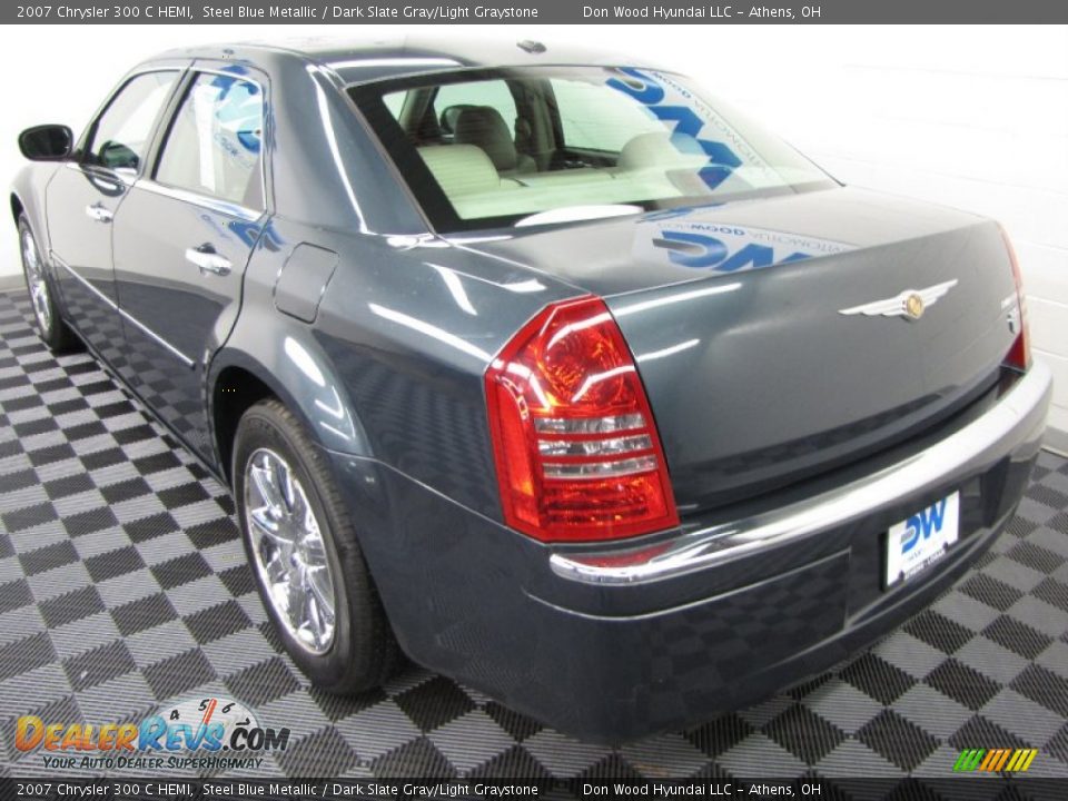 2007 Chrysler 300 C HEMI Steel Blue Metallic / Dark Slate Gray/Light Graystone Photo #3