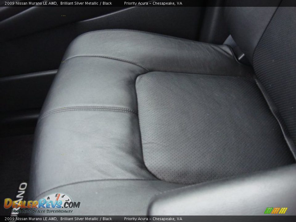 2009 Nissan Murano LE AWD Brilliant Silver Metallic / Black Photo #28