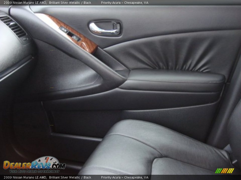 2009 Nissan Murano LE AWD Brilliant Silver Metallic / Black Photo #29