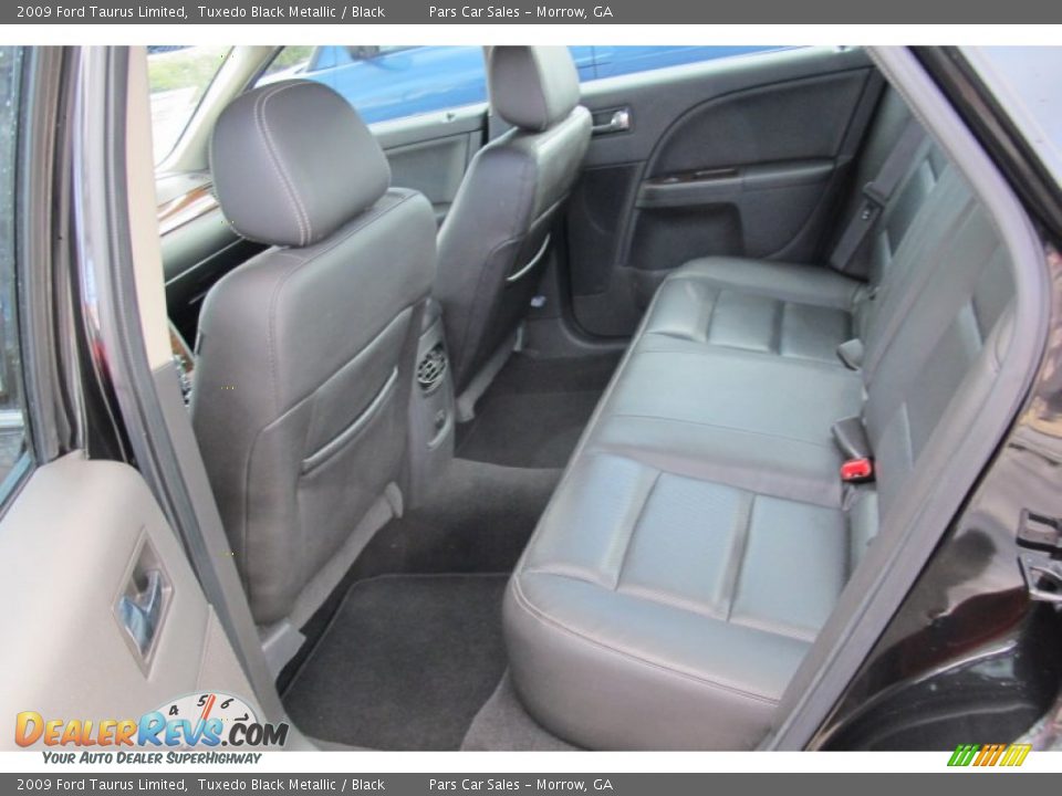 2009 Ford Taurus Limited Tuxedo Black Metallic / Black Photo #8