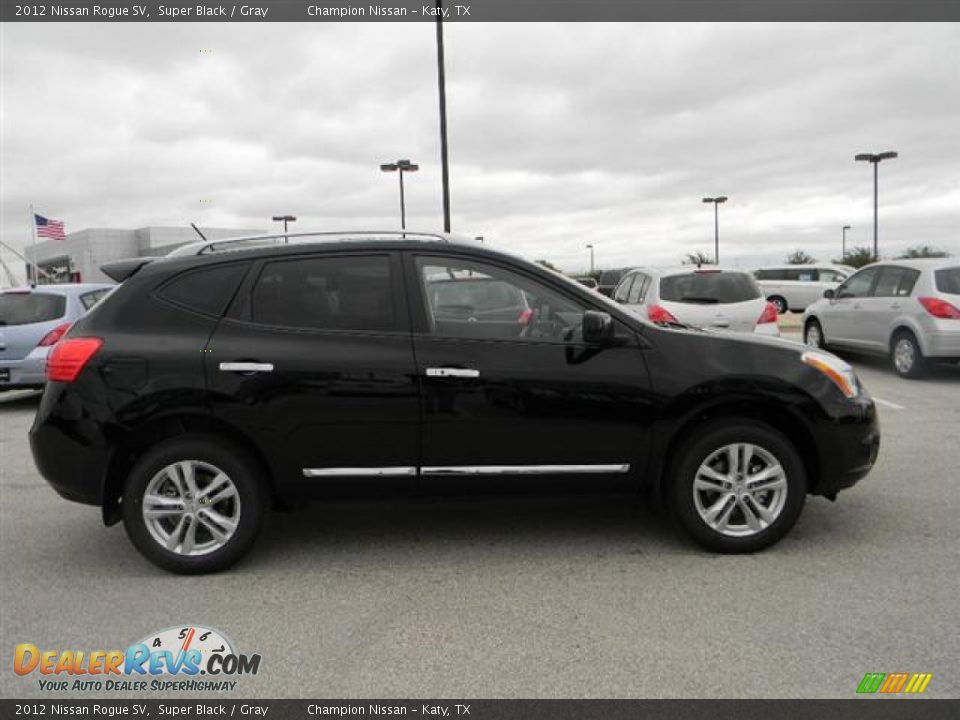 2012 Nissan Rogue SV Super Black / Gray Photo #4