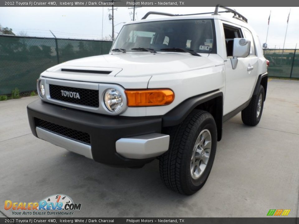 2012 Toyota FJ Cruiser 4WD Iceberg White / Dark Charcoal Photo #7