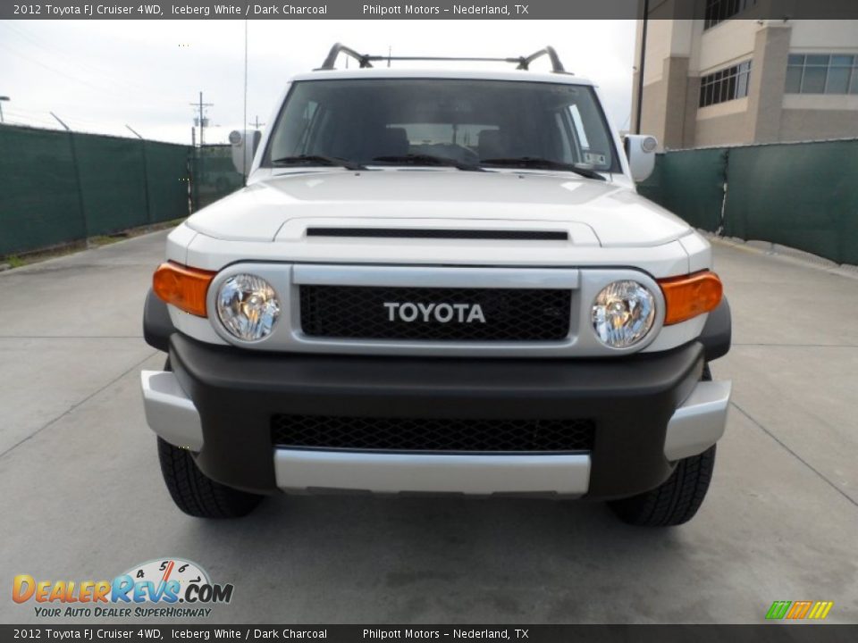 2012 Toyota FJ Cruiser 4WD Iceberg White / Dark Charcoal Photo #8