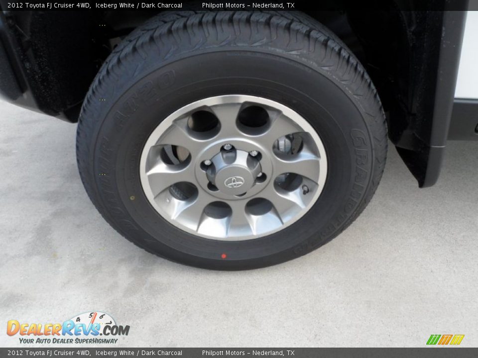 2012 Toyota FJ Cruiser 4WD Iceberg White / Dark Charcoal Photo #11