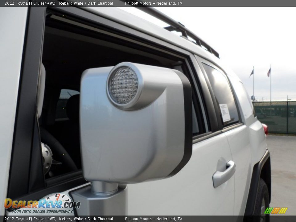 2012 Toyota FJ Cruiser 4WD Iceberg White / Dark Charcoal Photo #12