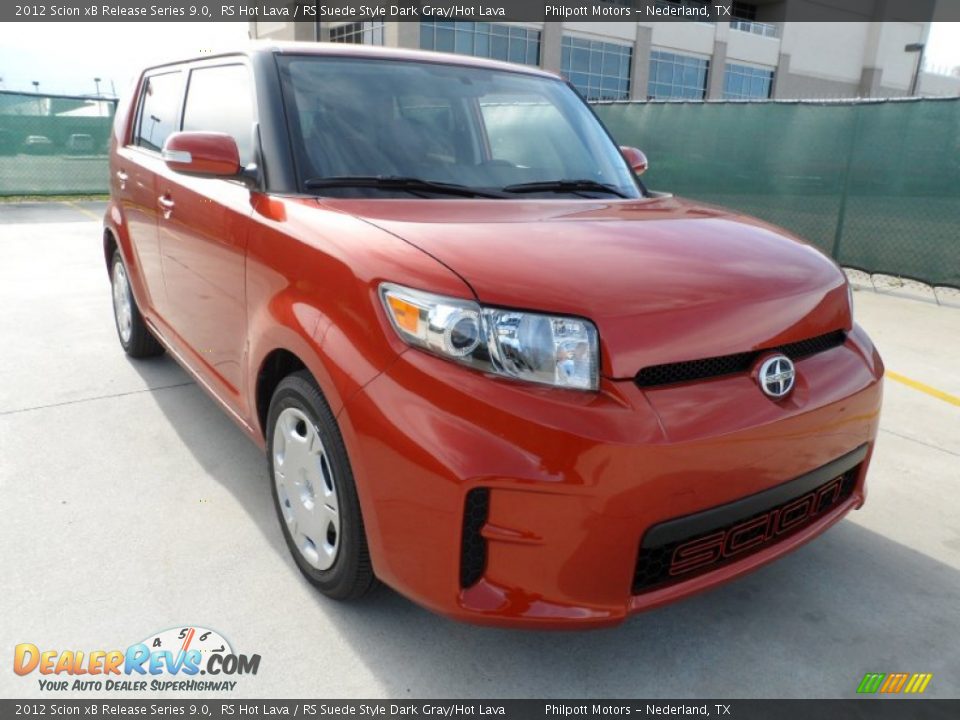 Front 3/4 View of 2012 Scion xB Release Series 9.0 Photo #1